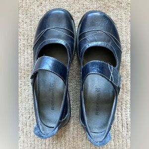 Dansko Shoes Size 38